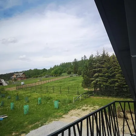 Cozy Mountain House - Coolowka Pod Babia Gora Apartment
